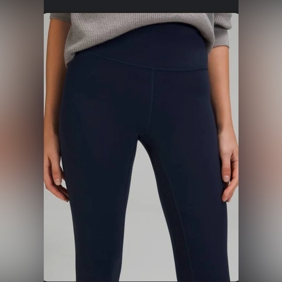 Lululemon women’s Capri blue size 6‎ - Picture 2 of 10